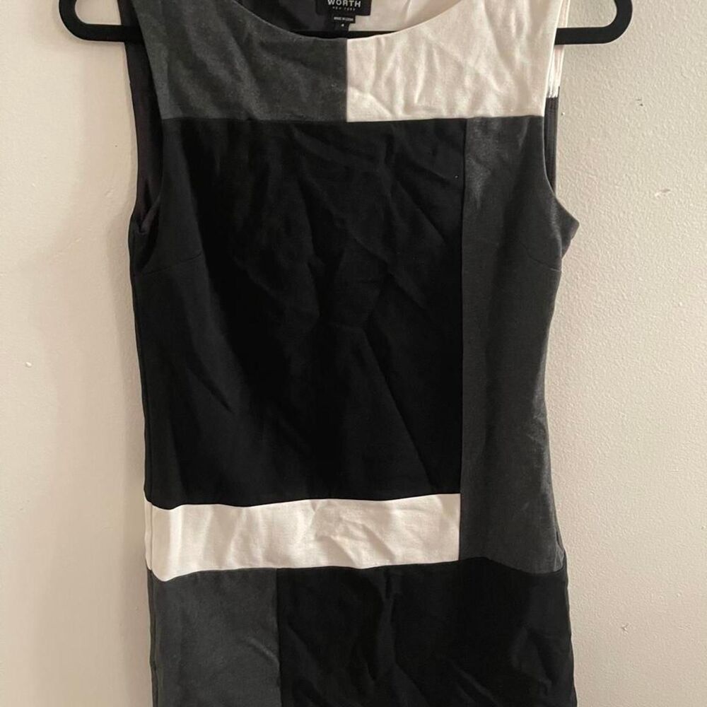 Woman’s square dress